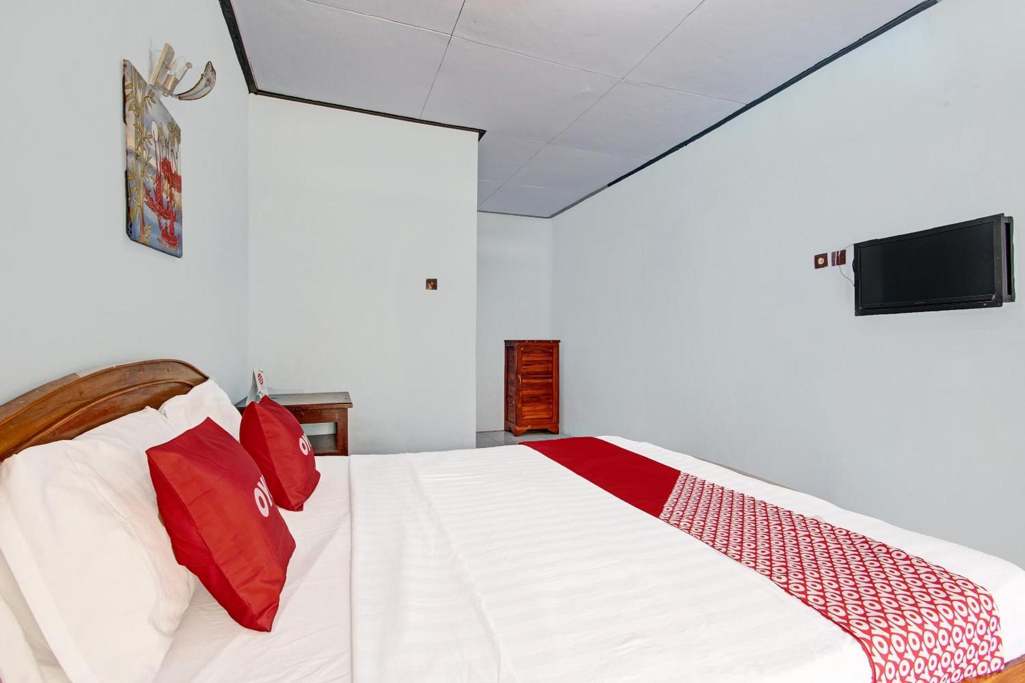 Capital O 91644 Loka Hause Salatiga Exterior foto