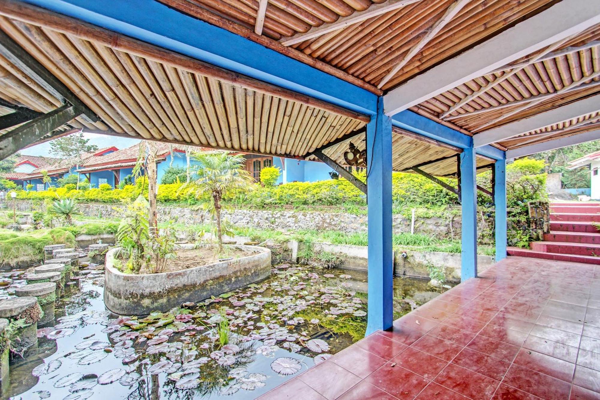 Capital O 91644 Loka Hause Salatiga Exterior foto
