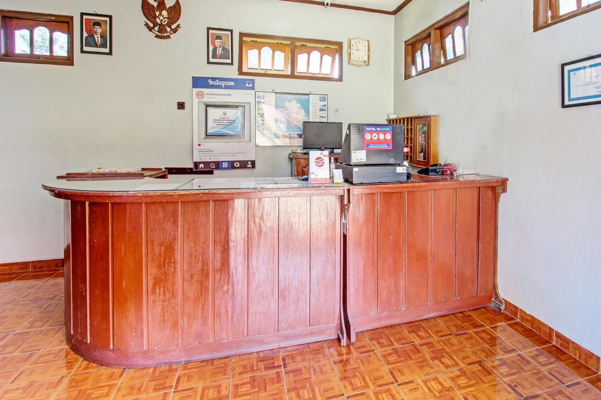 Capital O 91644 Loka Hause Salatiga Exterior foto