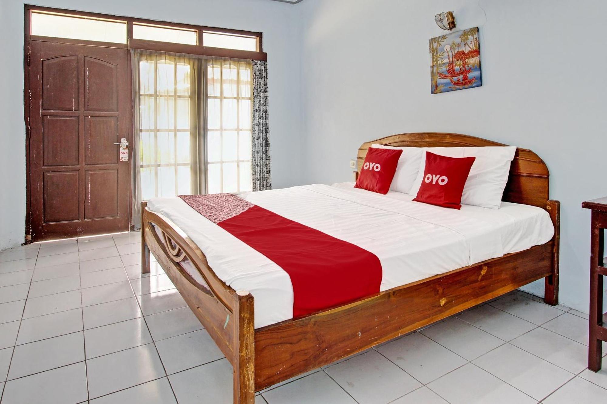 Capital O 91644 Loka Hause Salatiga Exterior foto
